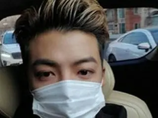 KangNam、金髪オールバックのイメチェン写真を公開…現役アイドルさながらのイケメンルックス