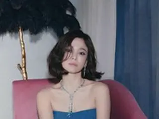 女優ソン・ヘギョ、美しさの極み…独歩的なビジュアルのグラビアを公開