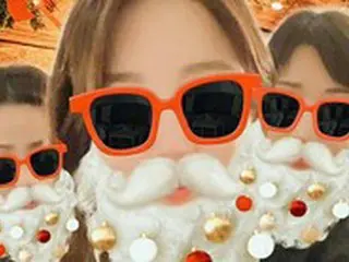 女優イ・ジア、ドラマ「ペントハウス」の役柄とは180度異なるコミカルな自撮りで“メリークリスマス！”