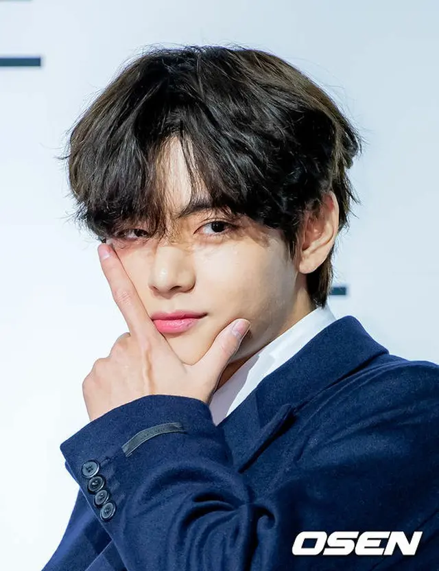V（BTS）、クリスマス迎え新曲「Snow Flower」発表＝「温かい慰めと幸せを感じてほしい」（画像提供:wowkorea）
