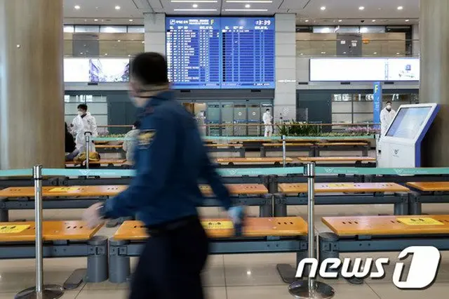 「英国 新型コロナウイルス変異種」流入に…政府「入国手続き強化 今日 議論」（画像提供:wowkorea）