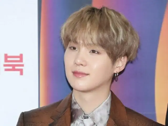 「BTS（防弾少年団）」SUGA、Big Hit年末コンサートに出演へ…「現在もリハビリ中」（画像提供:wowkorea）