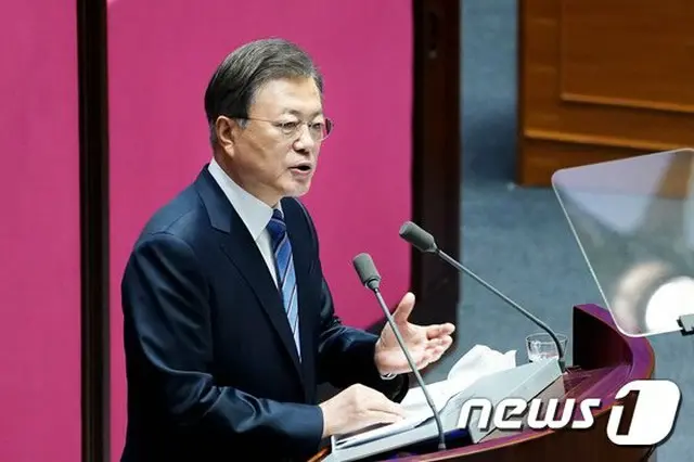 文在寅 韓国大統領の支持率が急落している（画像提供:wowkorea）