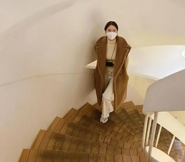 ユナ（少女時代）、マスク姿で小顔を披露しながら近況を公開（画像提供:wowkorea）