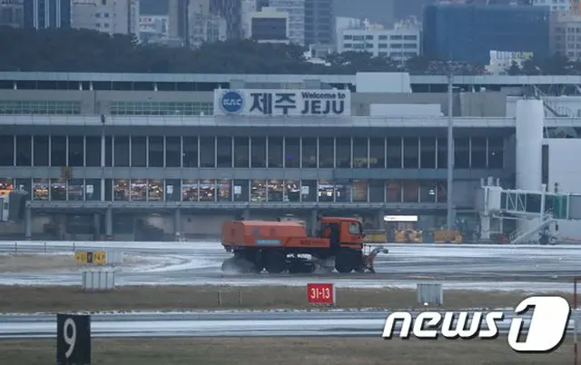 済州を発着する100便が欠航…大雪・強風警報で8日も影響が出る見込み＝韓国（画像提供:wowkorea）