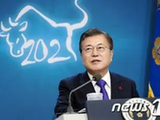 文大統領の国政支持率35.5%また最低値…否定評価60.9%