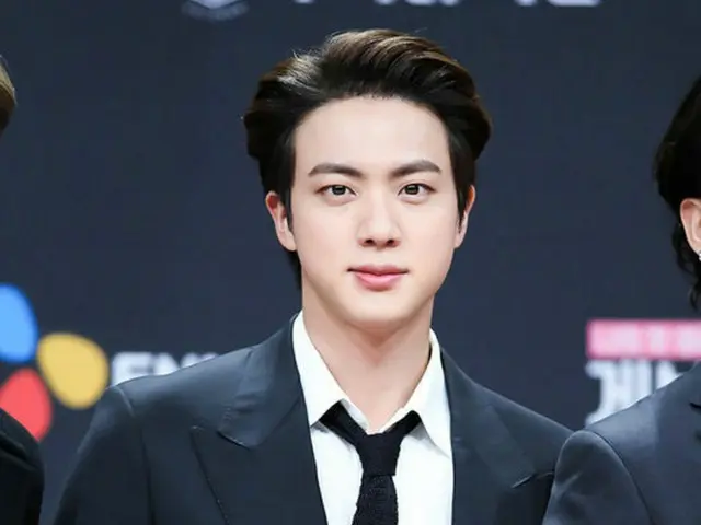 アイドルグループ「BTS(防弾少年団)」のメンバーJINが、アイドルチャート最高の寄付スターに選定された。(画像提供:wowkorea)