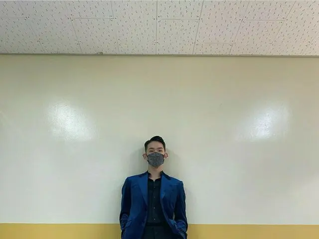 【トピック】チョ・グォン（2AM）、真っ赤なハイヒール姿がかっこよすぎると話題（画像提供:wowkorea）