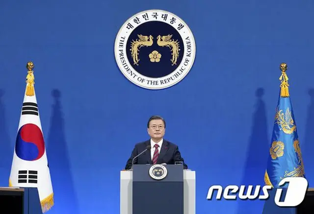 新年の会見を終えた文大統領…明日にも4～5省庁の内閣改造を発表する模様＝韓国（画像提供:wowkorea）