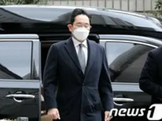 日本メディア、サムスン副会長拘束に「サムスン経営打撃懸念」