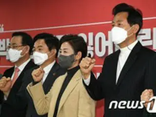 初めての顔合わせ、国民の力のソウル市長補選予備候補たち…「必勝で政権交代」＝韓国