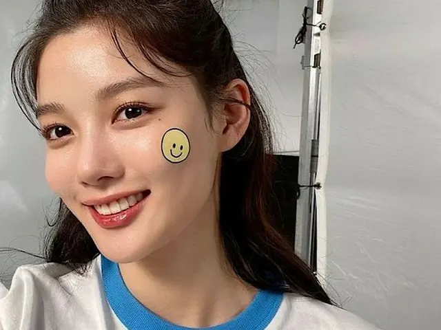 女優キム・ユジョン、極端なズームでも生き残る爽やかな美貌…「スマイル」（画像提供:wowkorea）
