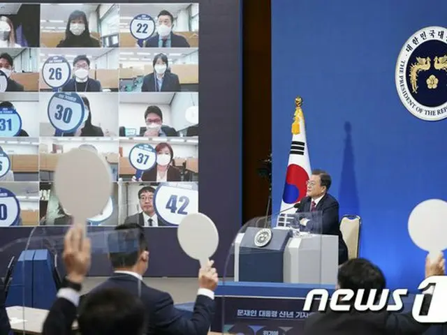 会見終えた文大統領の国政支持率 反騰・下落行ったり来たり…世論調査によって大きな差＝韓国（画像提供:wowkorea）