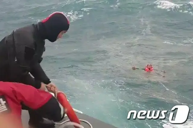 大型巻き網漁船が沈没…10人中7人救助、3人は捜索中＝韓国巨済島周辺海域（画像提供:wowkorea）