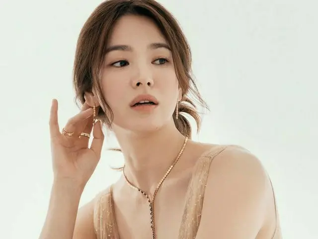 女優ソン・ヘギョ、「あなたが来るって言うから出かけました」…センス溢れる返信(画像提供:wowkorea)