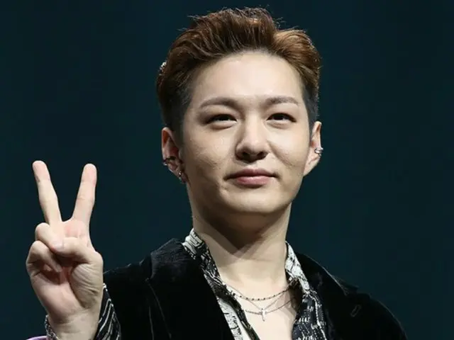 チャンソプ（BTOB）、コンサート中の“7サイン”が常習麻薬容疑で脱退イルフンの擁護だと物議に（画像提供:wowkorea）
