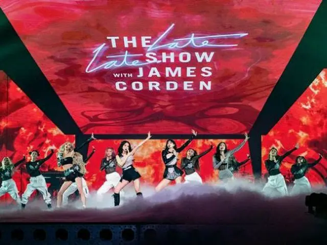 「BLACKPINK」、米トークショー出演…MCジェームズ・コーデンも爆笑のトーク力「コンサートで番組ロゴ使いましょう」（画像提供:wowkorea）