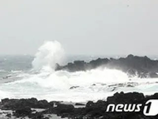 強風・寒波被害が続出、962世帯が停電＝韓国