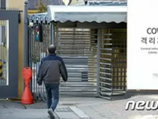ワクチン接種、不動産対策…文大統領の「熱い2月」＝韓国
