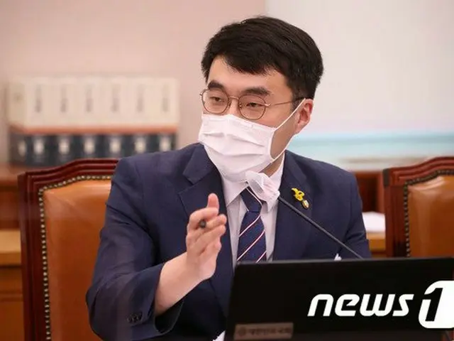 金南局、共に民主党議員（画像提供:wowkorea）