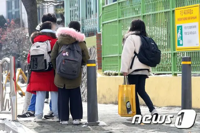 保護者の73%、「リモート授業で私教育への依存度大きくなった」＝韓国（画像提供:wowkorea）