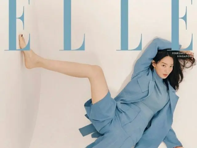 女優シン・ミナ、シンガポールのファッション誌の表紙に…大胆ポーズと吸い込まれそうなまなざしで光る存在感(画像提供:wowkorea)