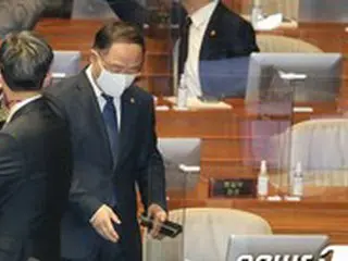 ‘全国民に支援金支給反対’の経済副首相をかばう韓国野党…「間違ったことは何1つ言っていない」