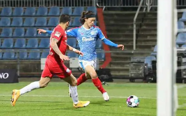 “イ・ジェソン4号ゴール”ホルシュタイン・キール、デュッセルドルフに2-0で勝利（画像提供:wowkorea）