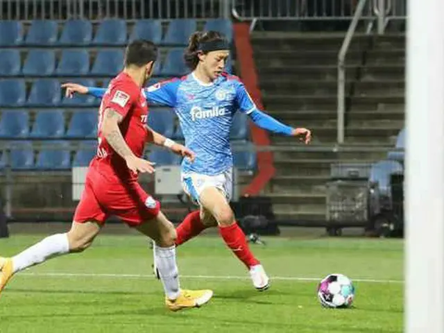 “イ・ジェソン4号ゴール”ホルシュタイン・キール、デュッセルドルフに2-0で勝利（画像提供:wowkorea）