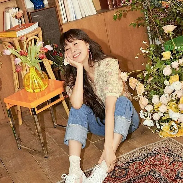 女優コン・ヒョジン、一体どこまで痩せるの...二の腕と同じくらい細いふくらはぎ（画像提供:wowkorea）