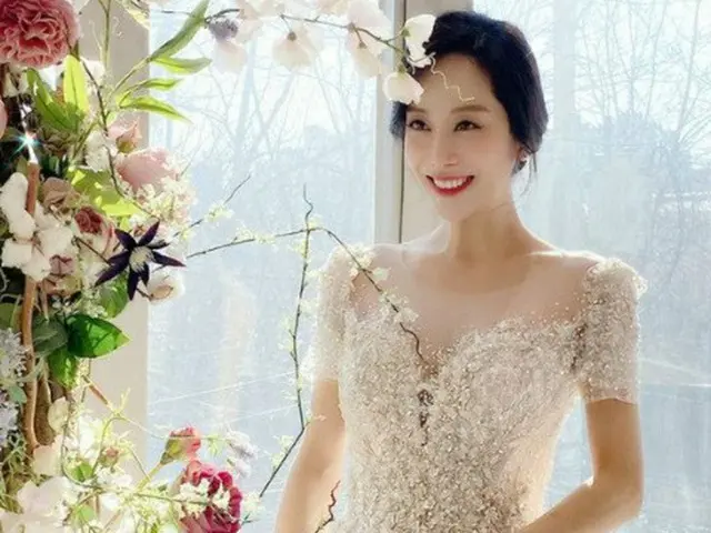 ”妊娠6か月”チョ・ミナ（元JEWELRY）、夫から商品券と手紙のプレゼント「悪阻に苦しむ私を見て、気遣ってくれる」（画像提供:wowkorea）