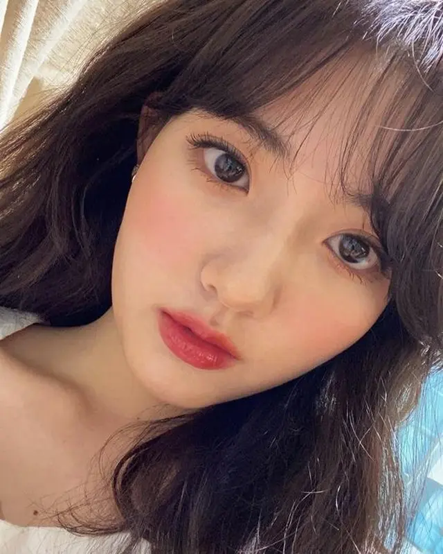 子役出身チョン・ダビン、仲間たちまで驚く美貌…22歳で完成されたビジュアル（画像提供:wowkorea）