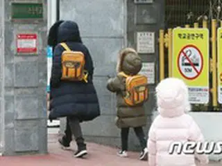 「家にいるのが好きという子ども、どうしたらいい？」…やきもきする小学生の母親たち＝韓国