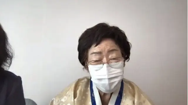オンラインセミナーに参加した李さん（Ｚｏｏｍより）＝（聯合ニュース）≪転載・転用禁止≫