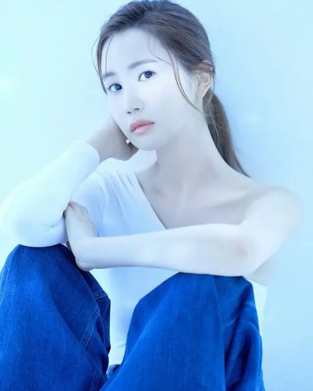 女優イ・ダヘ、恋人SE7ENが惚れた清純な美貌を披露（画像提供:wowkorea）