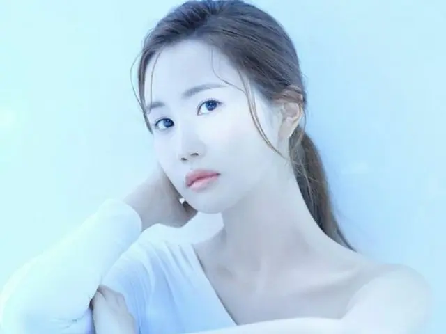 女優イ・ダヘ、恋人SE7ENが惚れた清純な美貌を披露（画像提供:wowkorea）