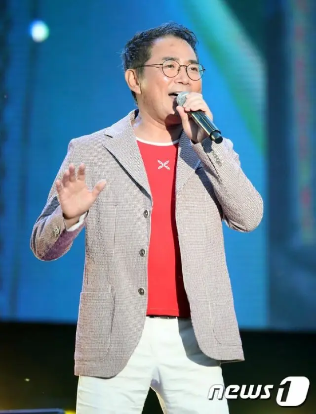 タレントのイ・ボンウォンとパク・ミソン夫婦、本日（2/23）父親が持病により死去。写真はイ・ボンウォン。（画像提供:wowkorea）