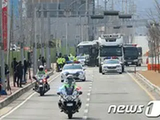 新型コロナAZワクチン、安東工場から初出荷…15万人分を運送＝韓国
