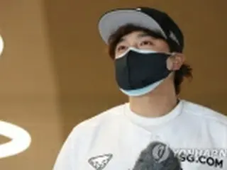 秋信守が帰国　メジャー８球団のオファー退け韓国でプレー