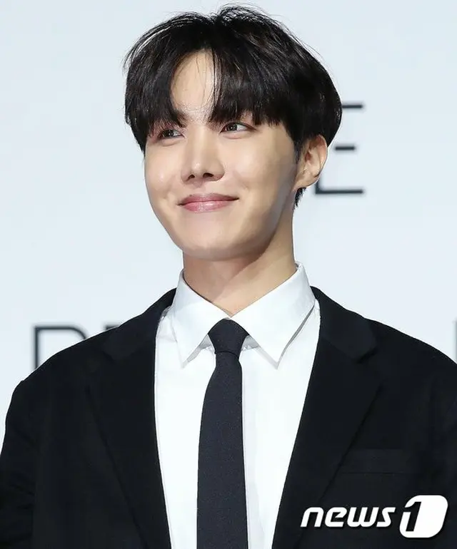 韓国アイドルグループ「BTS（防弾少年団）」J-HOPEが自作曲「Blue Side」をサプライズ発表した。（画像提供:wowkorea）