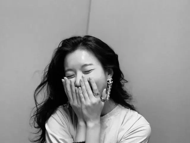 【トピック】女優ハン・ヒョジュ、親友ハン・ジミンが撮影した近況ショットが話題（画像提供:wowkorea）