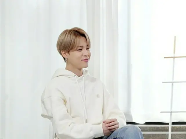 【トピック】JIMIN(BTS)、ジーンズ&パーカーだけなのに最強の彼氏ショットだと話題(画像提供:wowkorea)