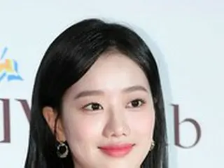 「APRIL」イ・ナウン、いじめ騒動でTV番組「美味しさの広場」の出演シーンも大幅カット