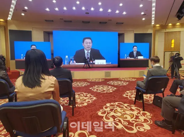 中国最大の政治行事である“両会”開幕の前日である3日、記者会見が開かれた（画像提供:wowkorea）