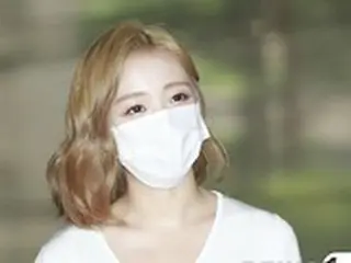 「APRIL」ジンソルも？過去の振る舞いに関する暴露文が登場「芸能人になった姿を見て気分が良くなかった」