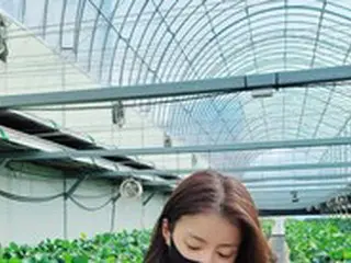 女優イ・シヨン、息子とのいちご狩りを楽しむ日常を公開