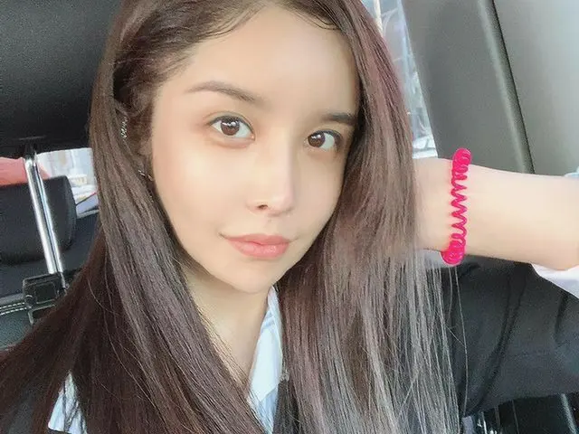 歌手ハリス、トランスジェンダーについて悪質コメントに「女性の権利を受けながら生きている」(画像提供:wowkorea)