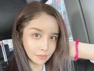 歌手ハリス、トランスジェンダーについて悪質コメントに「女性の権利を受けながら生きている」