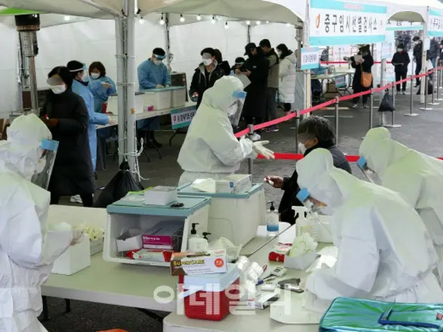 週末で検査件数が減少するもコロナ新規感染者400人台…4次流行の不安は依然残る＝韓国（画像提供:wowkorea）