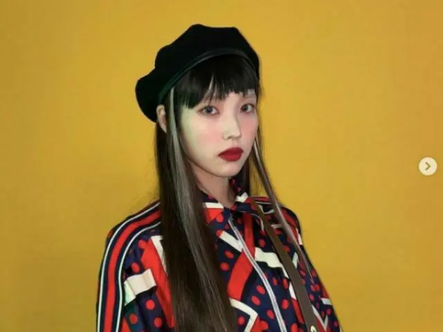 “まもなく新譜発売”IU、破格的な変身でいつもより雰囲気の違うショットを公開「おっ？私の眉毛」（画像提供:wowkorea）